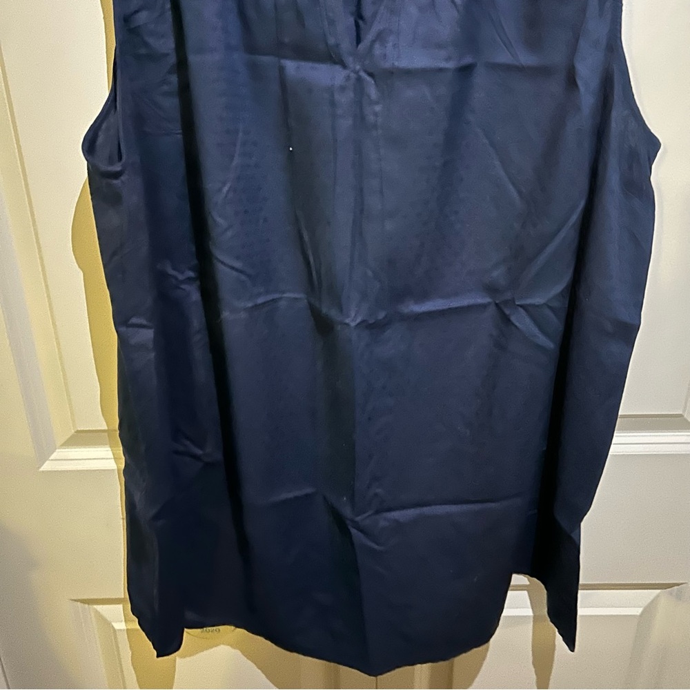 Croft & Barrow Blue Sleeveless Tank Top - Picture 4 of 5